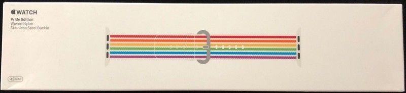 Часы гордости 2018 года в коробке