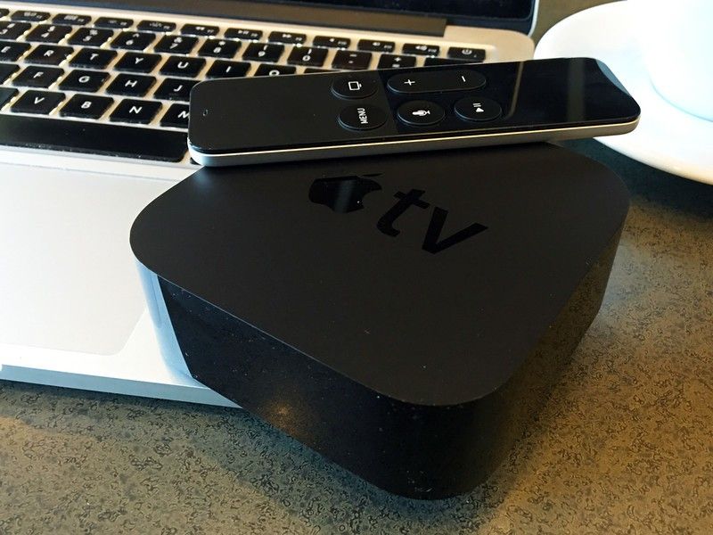 Siri Remote на Apple TV