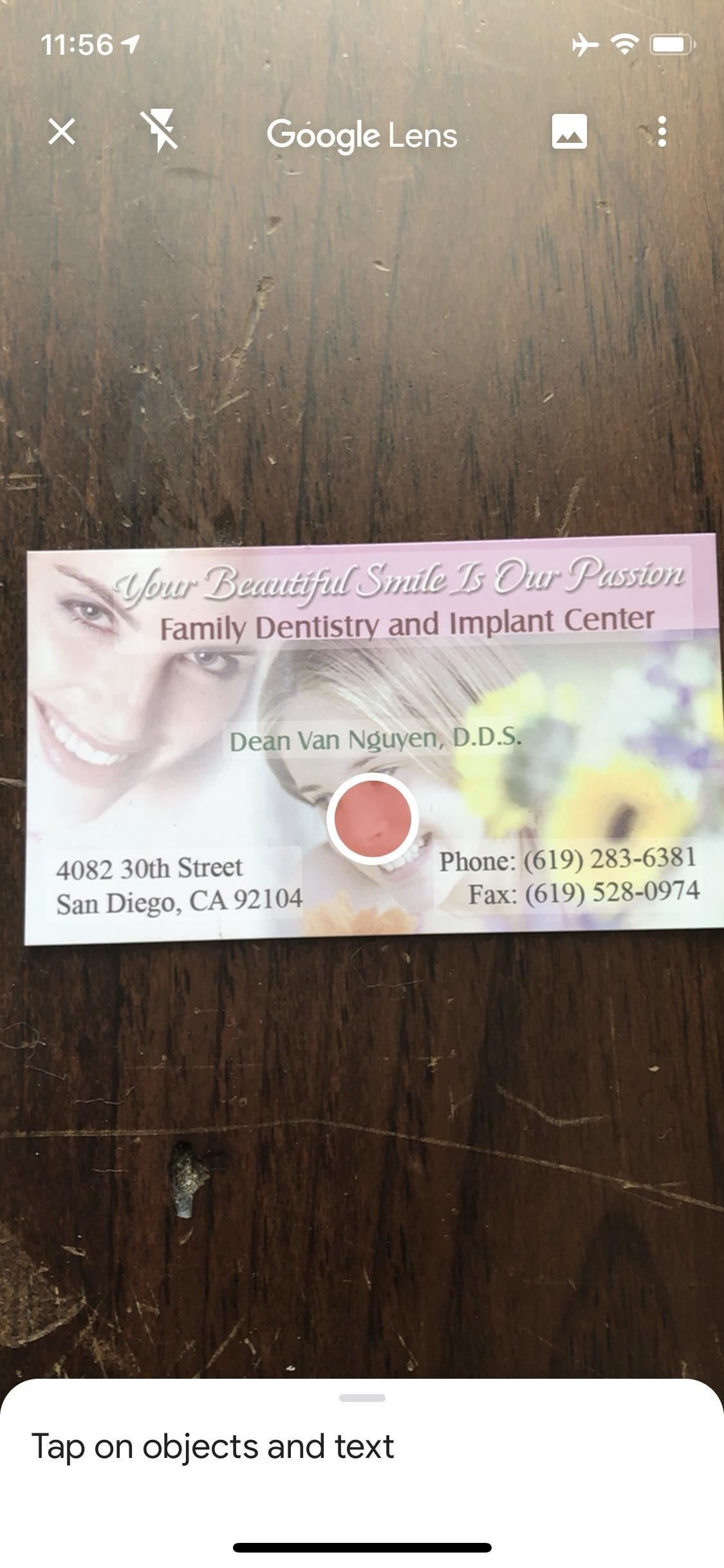 Вы действительно должны нажать этот значок в вашем iPhone's Google App