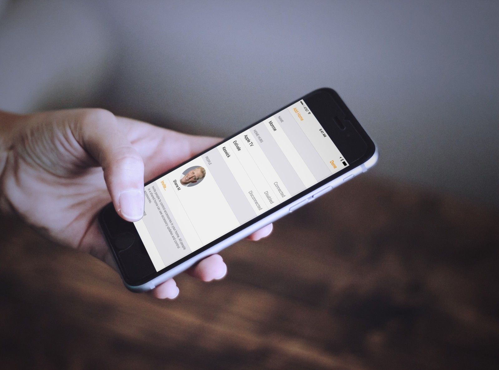 Добавить пользователя в свой дом HomeKit