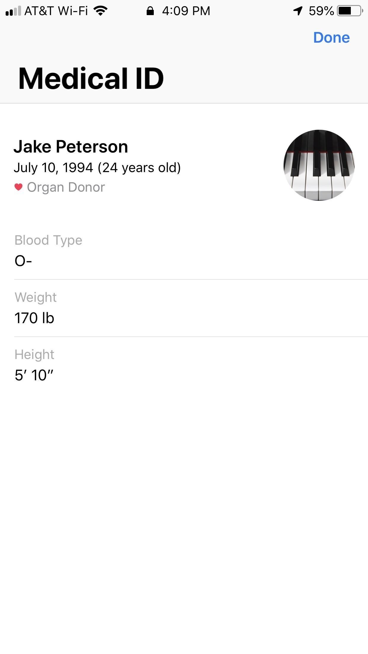 Как добавить карту экстренной медицинской помощи на свой iPhone's Lock Screen with Important Health Information for First Responders