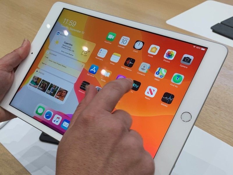 10,2-дюймовый iPad (2019) 10,2-дюймовый iPad (2019)