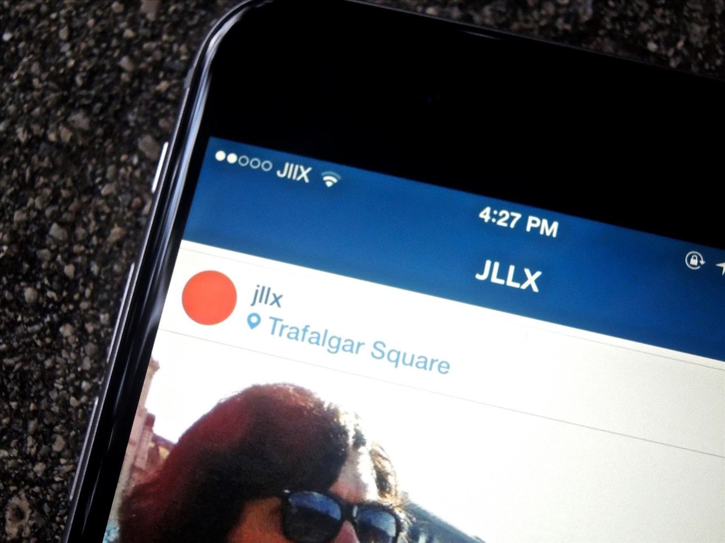 Добавление местоположений к фотографиям без геотеги перед публикацией на Instagram