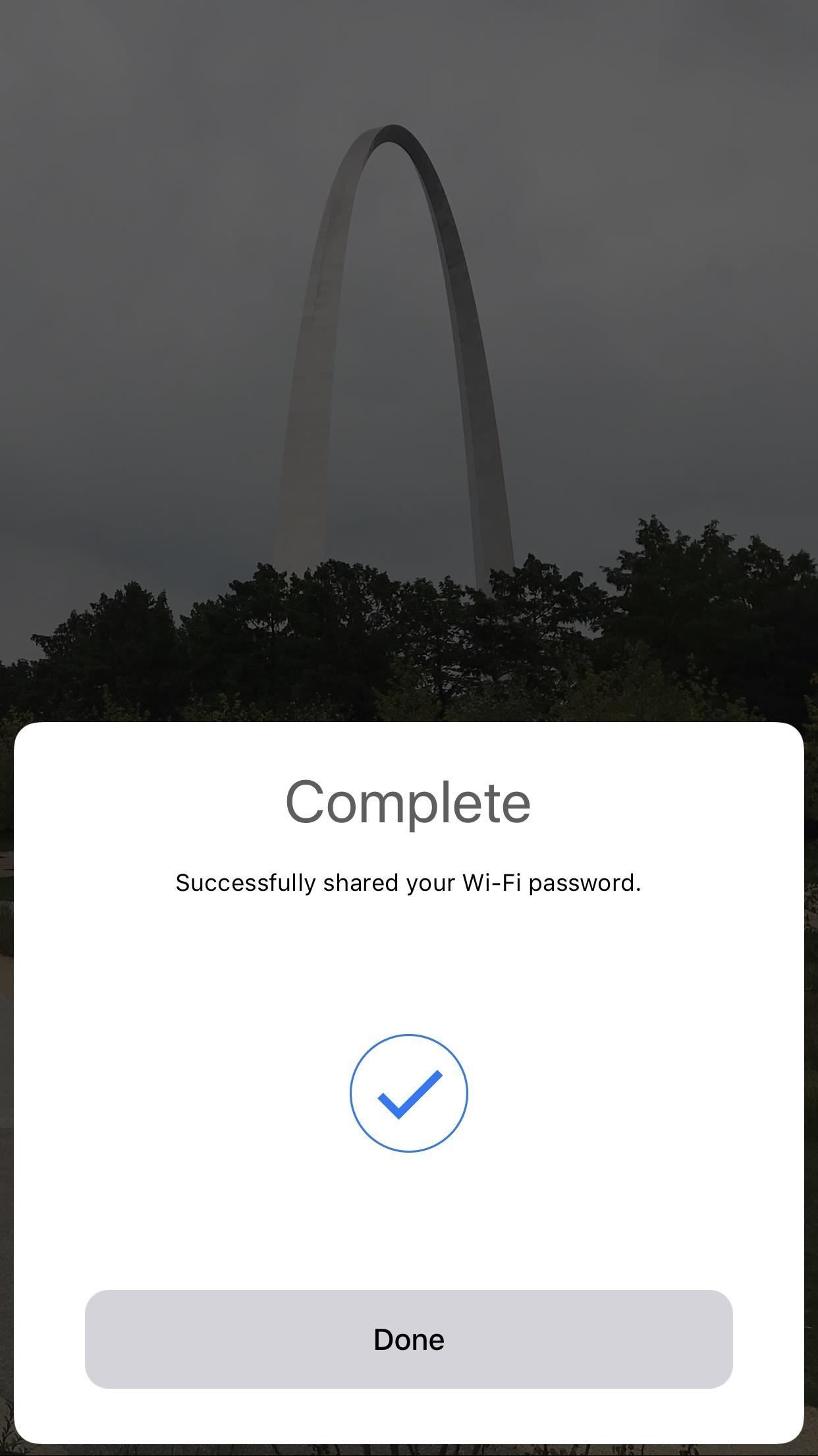 Как мгновенно поделиться паролями Wi-Fi со своего iPhone на других устройствах iOS 12 поблизости
