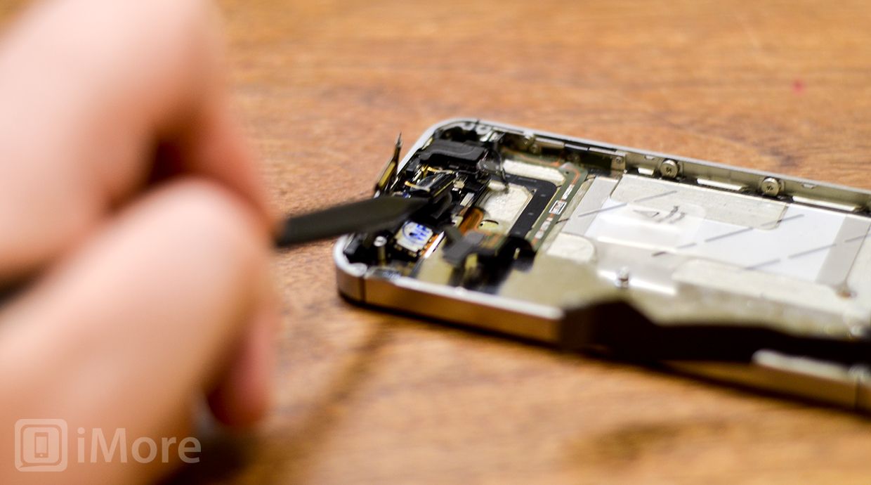 Удалить CDMA iPhone 4 динамик динамика