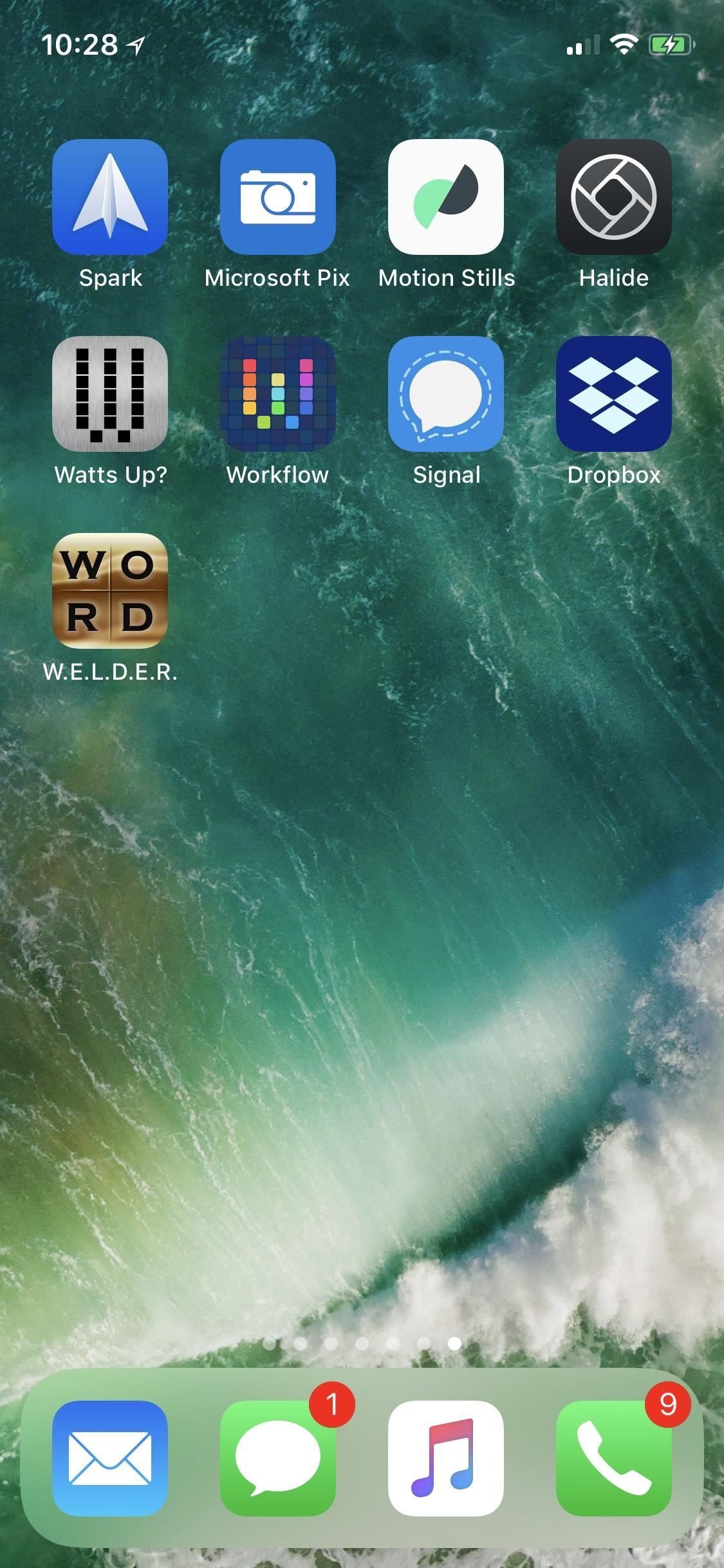 Сохраняйте остроту своего ночного видения с iPhone's Hidden Red Screen