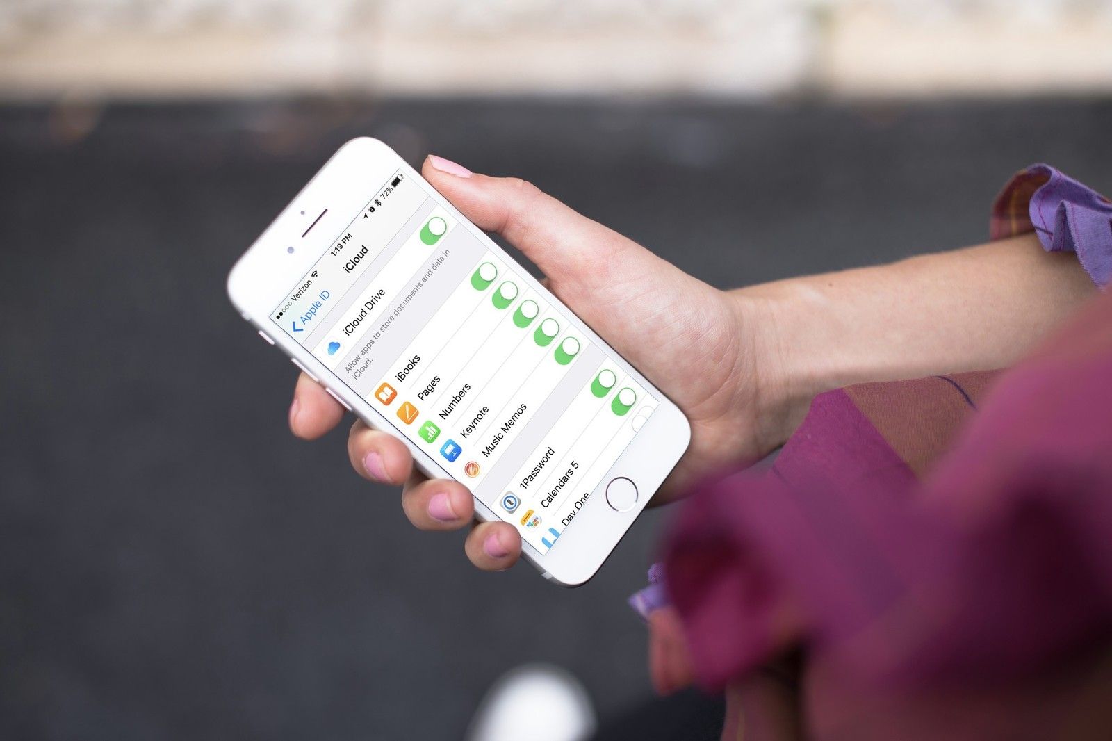 Управление разрешениями синхронизации iCloud Drive