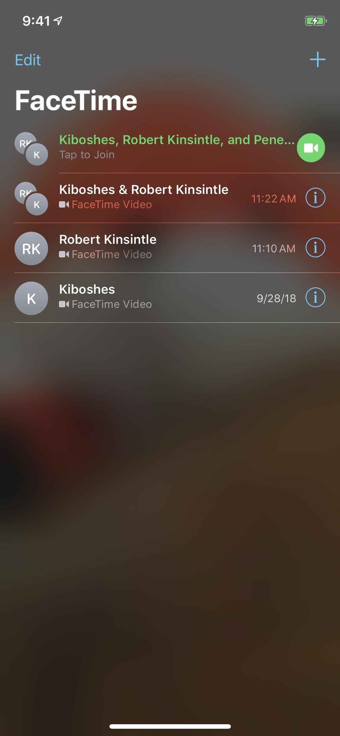 Как использовать FaceTime's Group Chat on Your iPhone to Talk to More Than One Person at a Time
