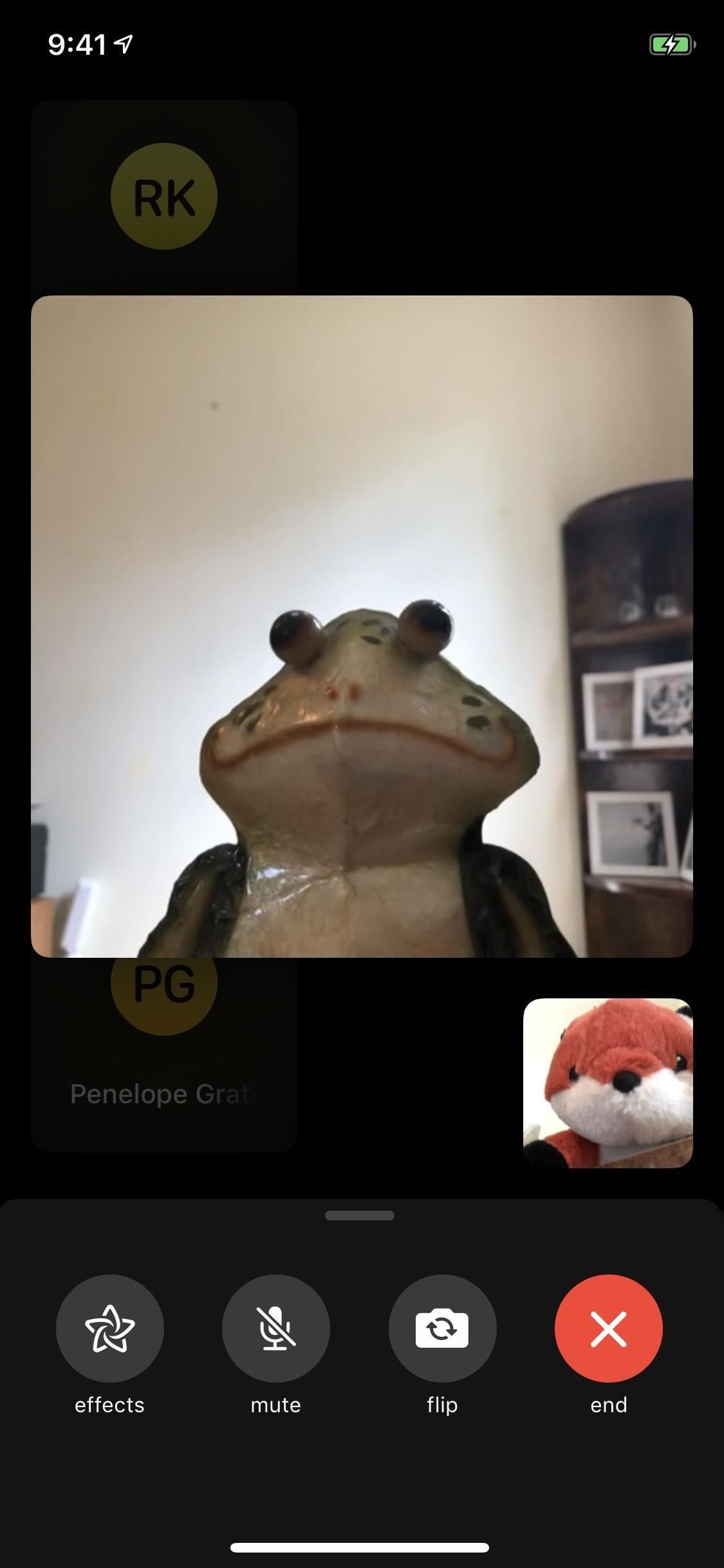 Как использовать FaceTime's Group Chat on Your iPhone to Talk to More Than One Person at a Time