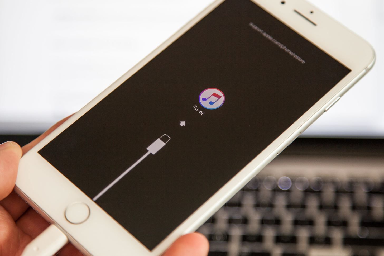 Как разблокировать iPhone и восстановить его до заводских настроек