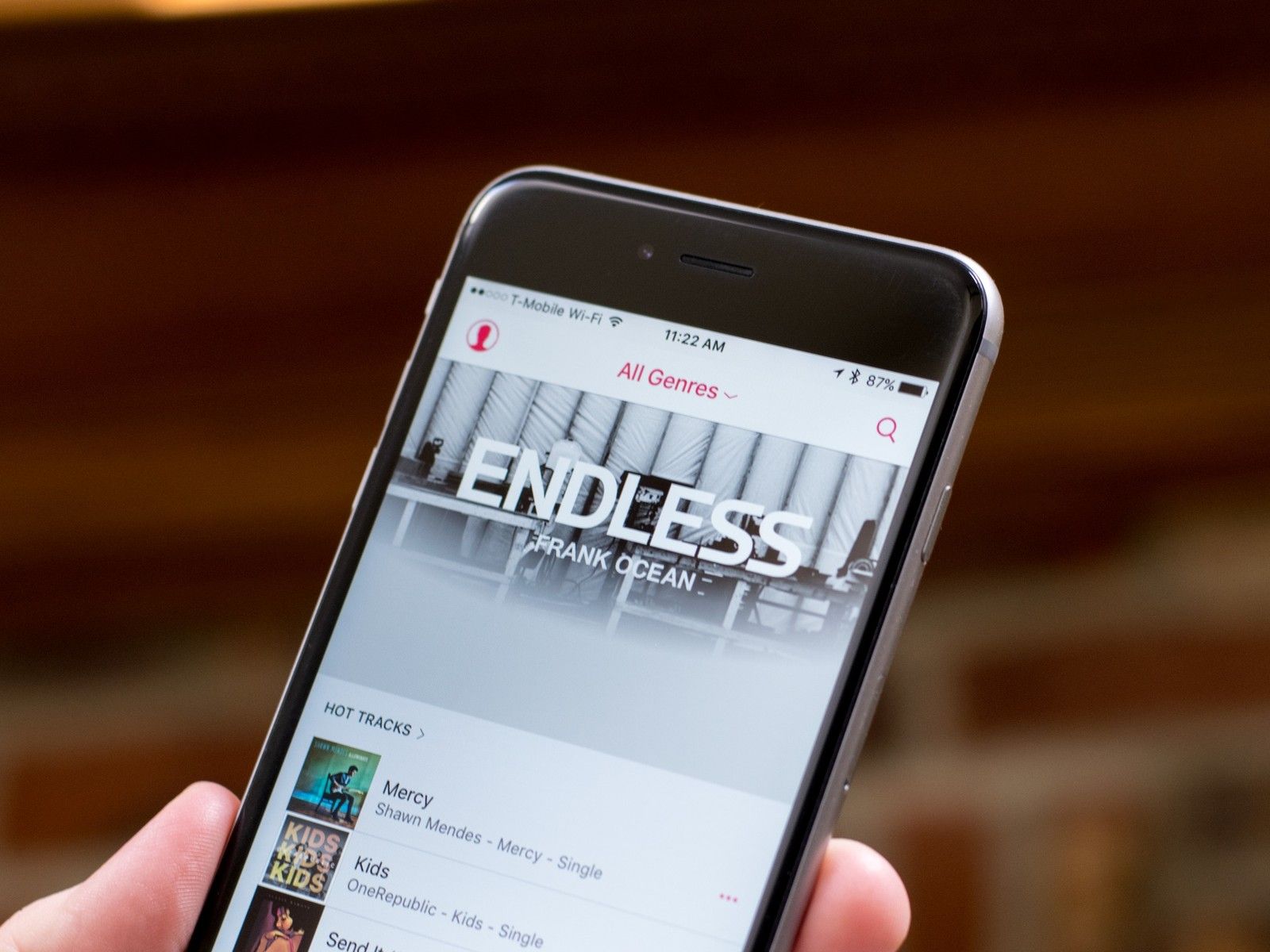 Как автоматически добавлять музыку в вашу библиотеку на iPhone и iPad