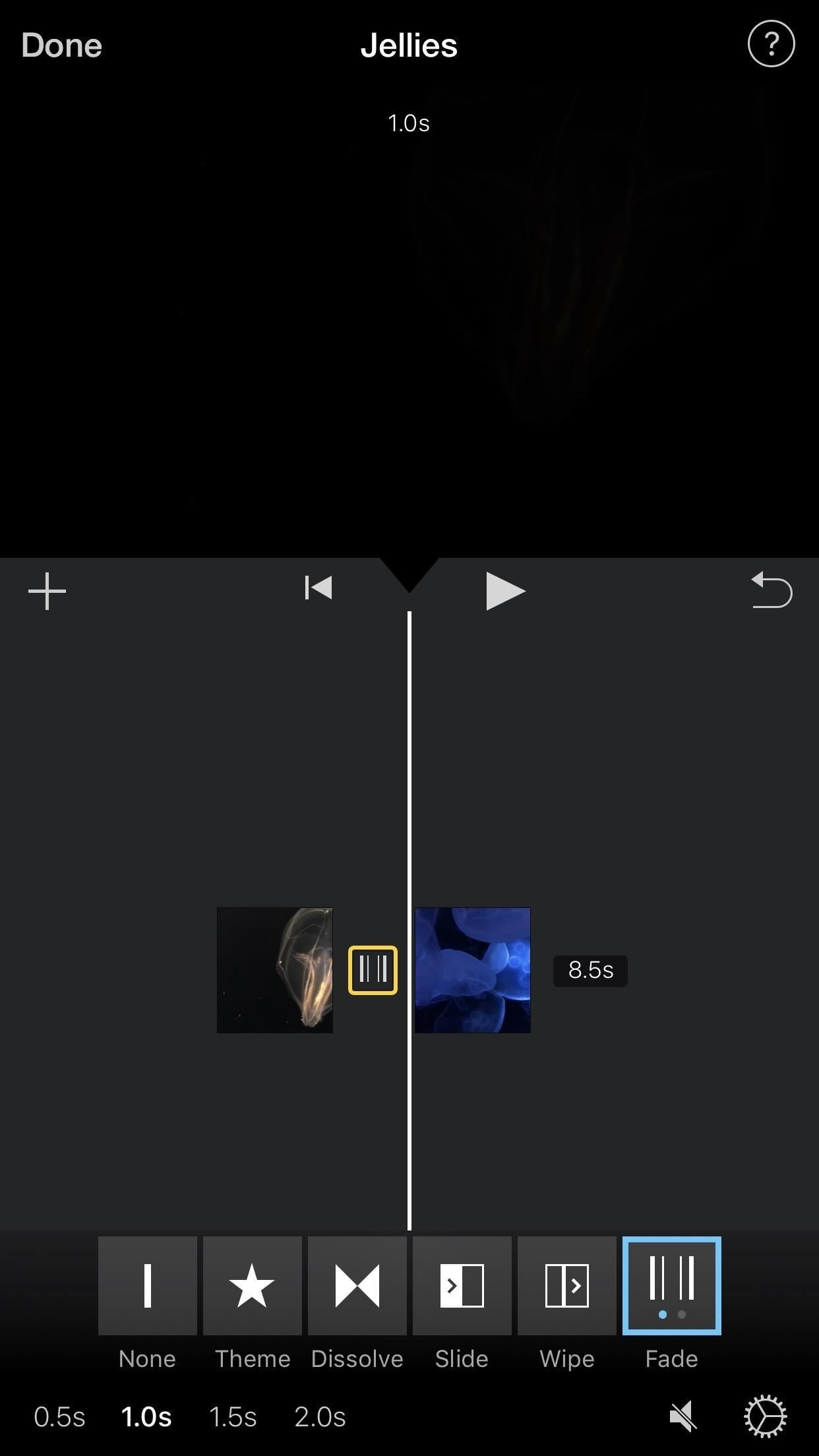 Как добавить переходы In-In, Fade-Out и Fade-Through в проекты iMovie на вашем iPhone