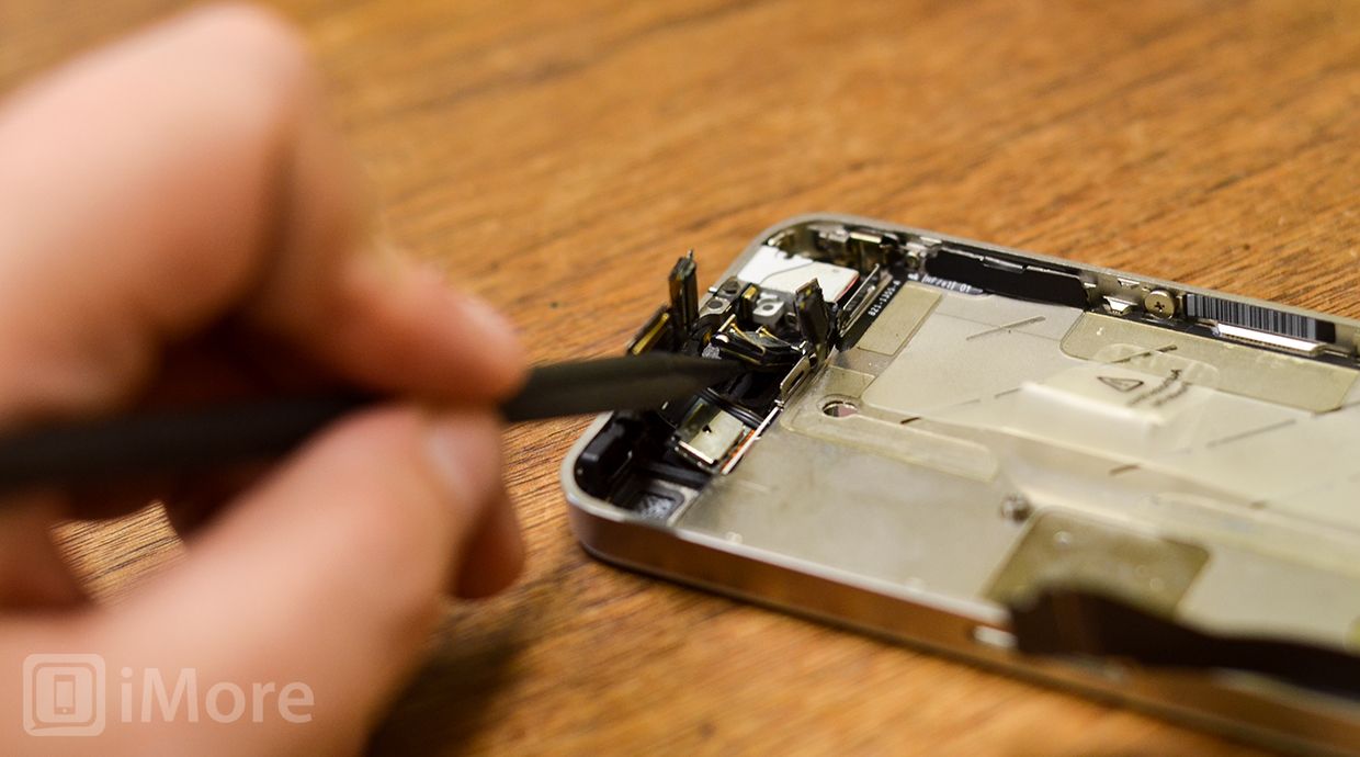 Удалить iPhone 4 динамик динамика