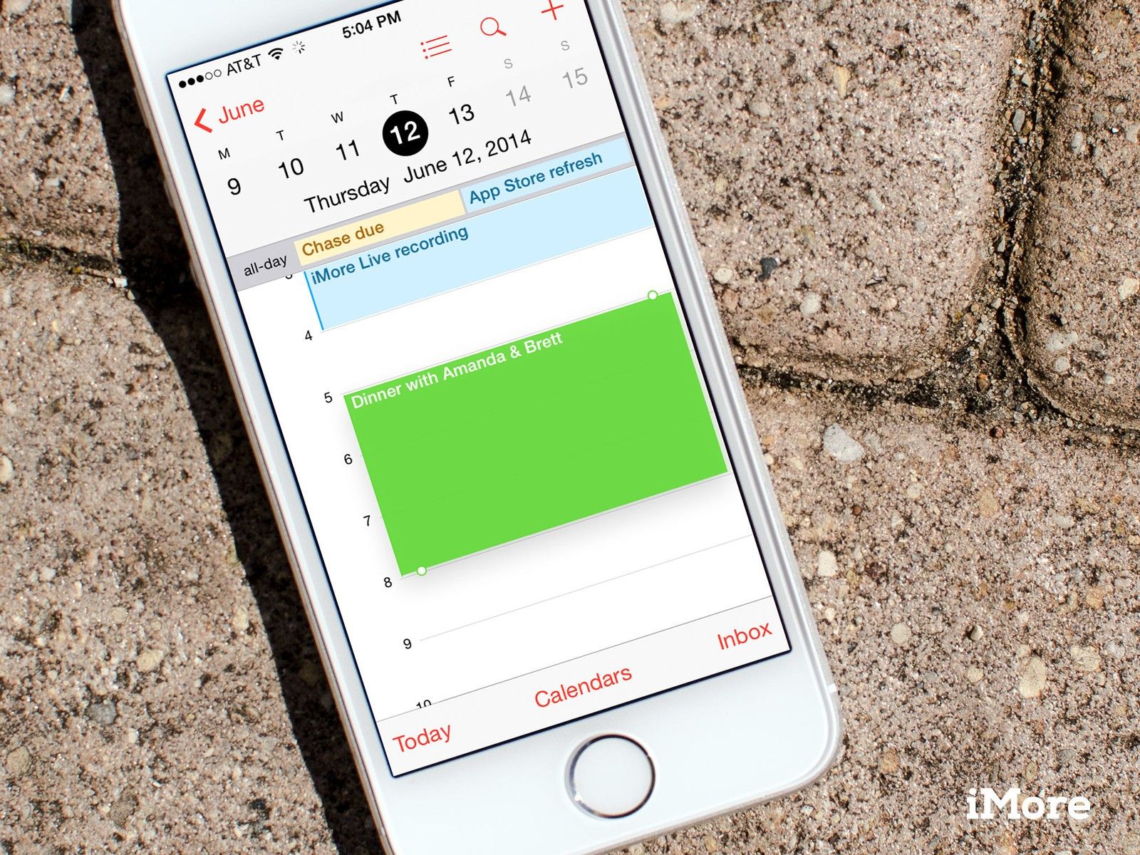 Как быстро изменить или переместить событие календаря на iPhone и iPad