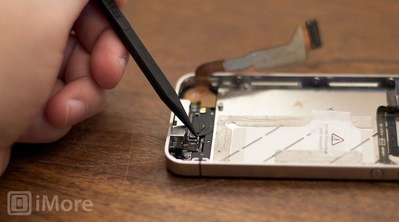 Как расстегнуть кнопку домой в iPhone Verizon или Sprint 4 Как расстегнуть кнопку домой в iPhone Verizon или Sprint 4