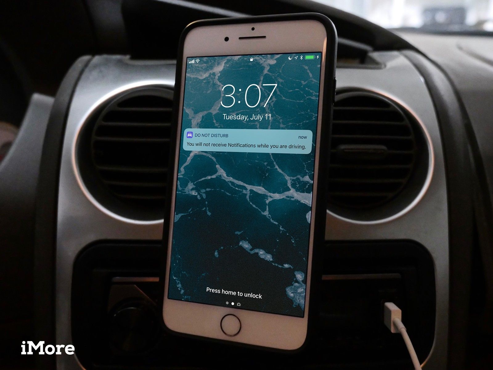 Не беспокоить во время вождения на iPhone