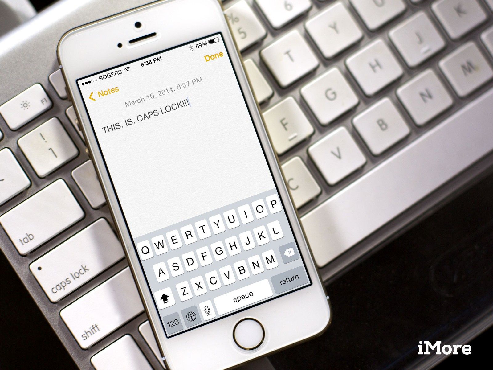 Как определить, является ли клавиша Shift строчной, заглавной или CAPS LOCK в iOS 7.1