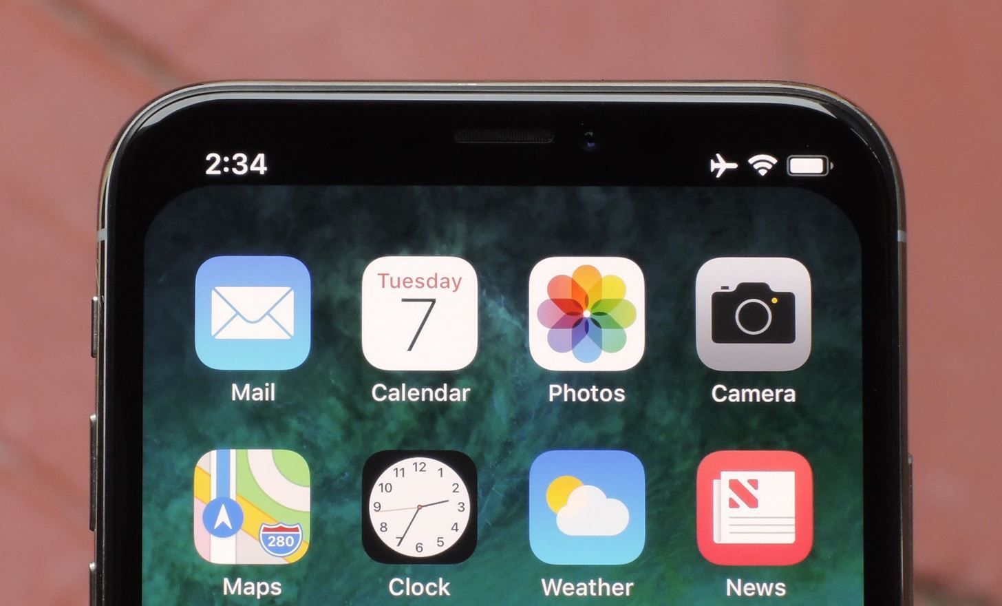 Эти обои iPhone X могут полностью скрыть зазубрину