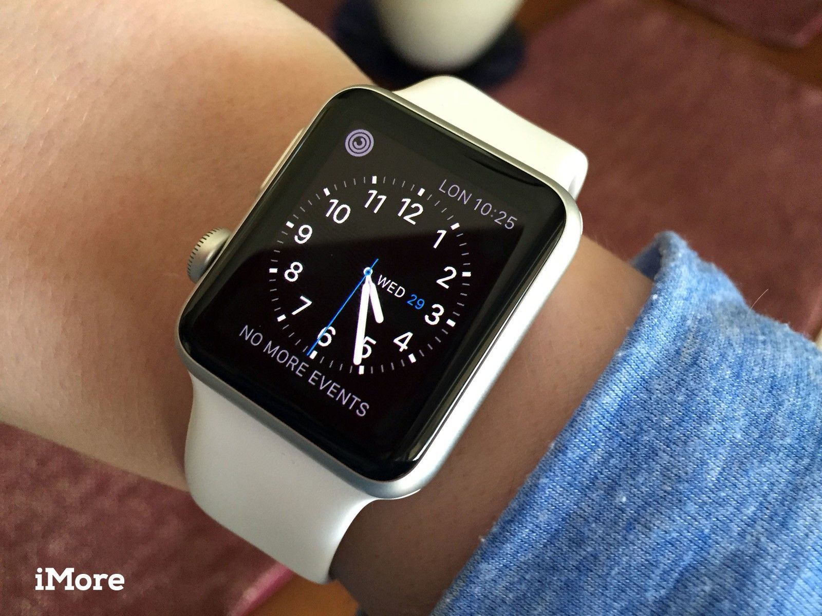 Как передать циферблат на apple watch