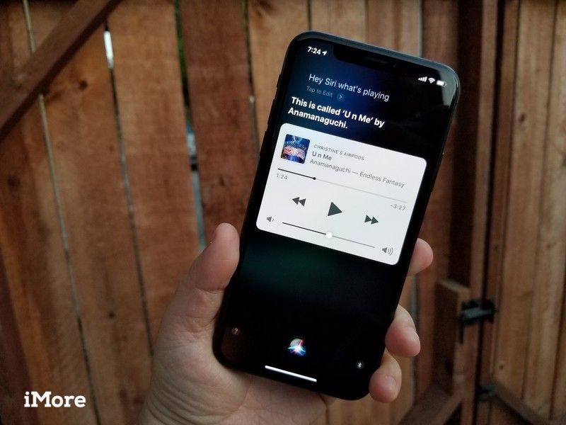 iPhone XS с Apple Music, управляемой Siri