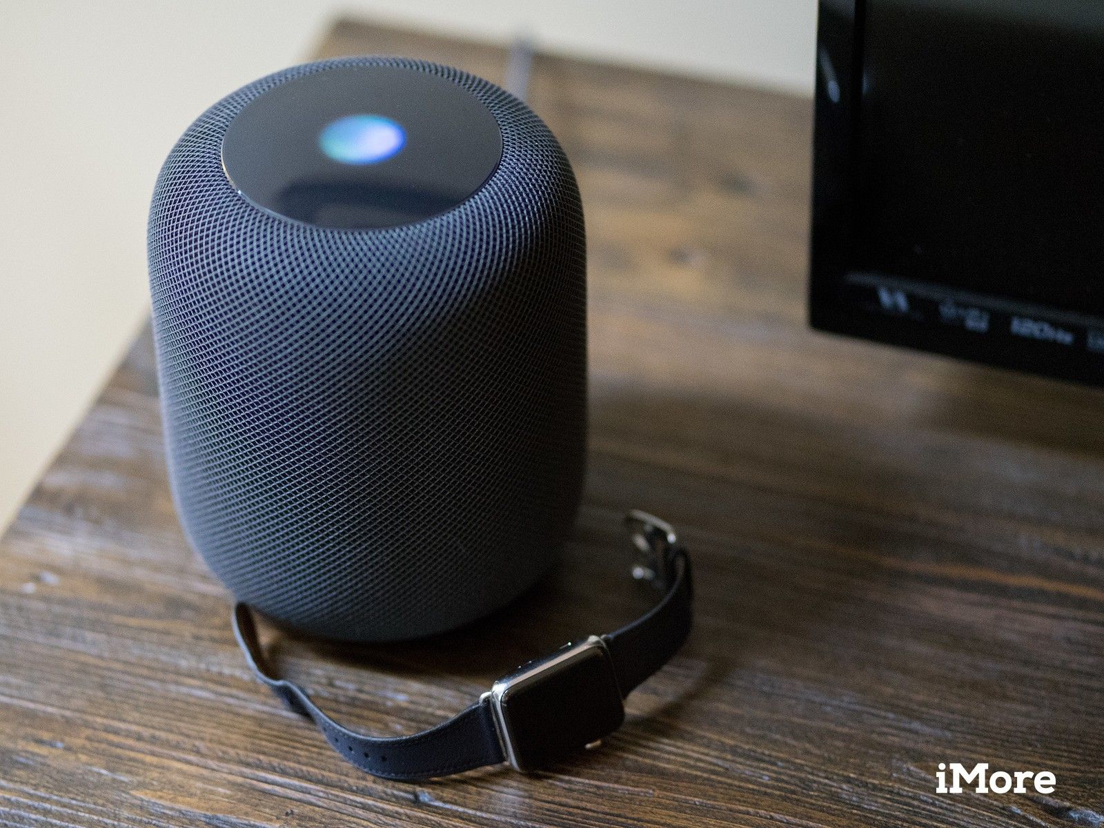 Как устранить неполадки Эй Сири, вызывающей HomePod вместо Apple Watch