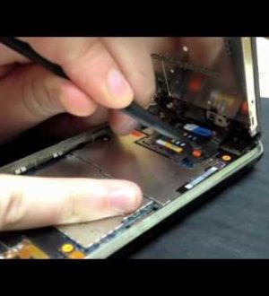 Как заменить сломанный экран iPhone 3G или 3GS |