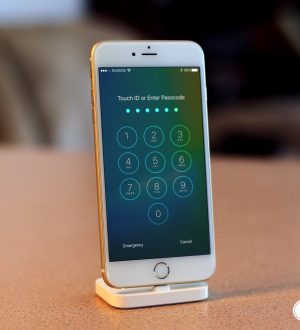 Как перемещаться по экрану блокировки на iOS |