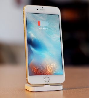 Как использовать Battery Health в iOS 11.3 для мониторинга и управления регулированием мощности |