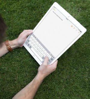 Как использовать ключевые нажатия на клавиатуре iPads QuickType в iOS 11 |