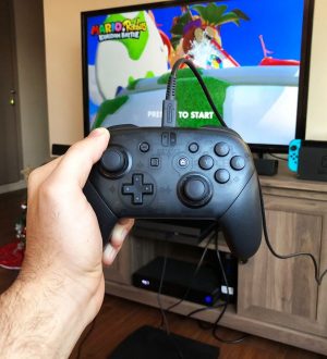 Как использовать контроллер Nintendo Switch Pro в проводном режиме |