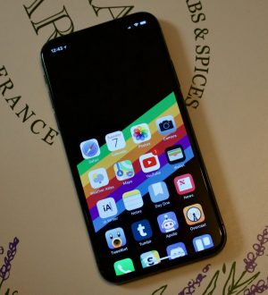 Как использовать Reachability на iPhone с Face ID |