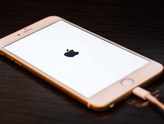 Как исправить проблему Apple iPhone 5 с черным экраном смерти