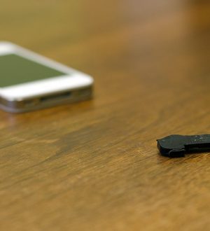 Как починить сборку громкоговорителя в iPhone 4S |