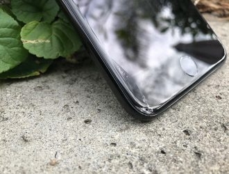 Как заменить сломанный экран на iPhone 7 или 7 Plus |