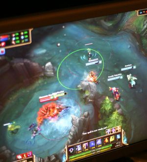 NSFW: Мой сын получает компьютер, и я получаю урок, как его построить |