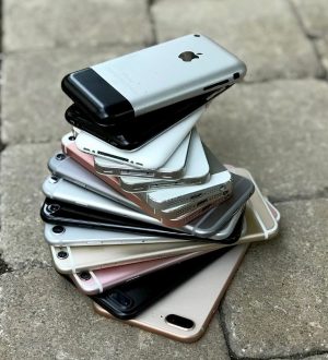 Как не покупать украденный iPhone |