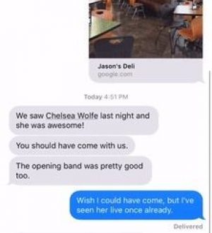 Сообщения 101: Как искать в Google места, видео и новости, которыми можно поделиться, прямо из ваших разговоров