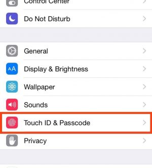 Установите буквенно-цифровой код блокировки экрана для большей безопасности на вашем iPhone