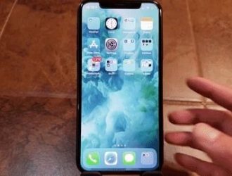 Вам не нужно сильно ударить, чтобы переключаться между страницами главного экрана на вашем iPhone