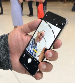 Вот как люди используют режим портретного освещения в реальной жизни |