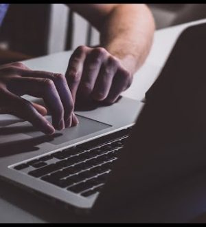 Как исправить Frozen Cursor на MacBook Pro