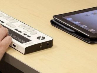 Apple начнет продавать аксессуары с расширенными возможностями в начале 2016 года