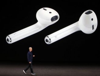 Хорошие и плохие вещи о Airpods: первые беспроводные Earpods от Apple