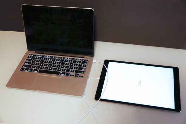 Как исправить проблему с зависанием экрана iPad Pro